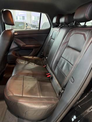VOLKSWAGEN T-CROSS 1.0 200 TSI TOTAL FLEX AUTOMÁTICO